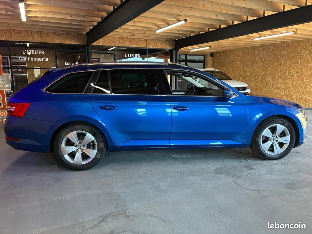 Skoda Superb Combi 2.0 TDI 150 DSG BUSINESS (image 4)