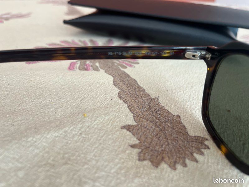Lunettes solaires Yves Saint Laurent (image 8)