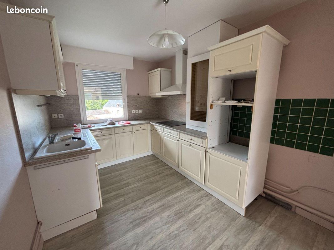 Appartement 4 pièces 104 m² · à Eu · 104 m² · 860 €/mois