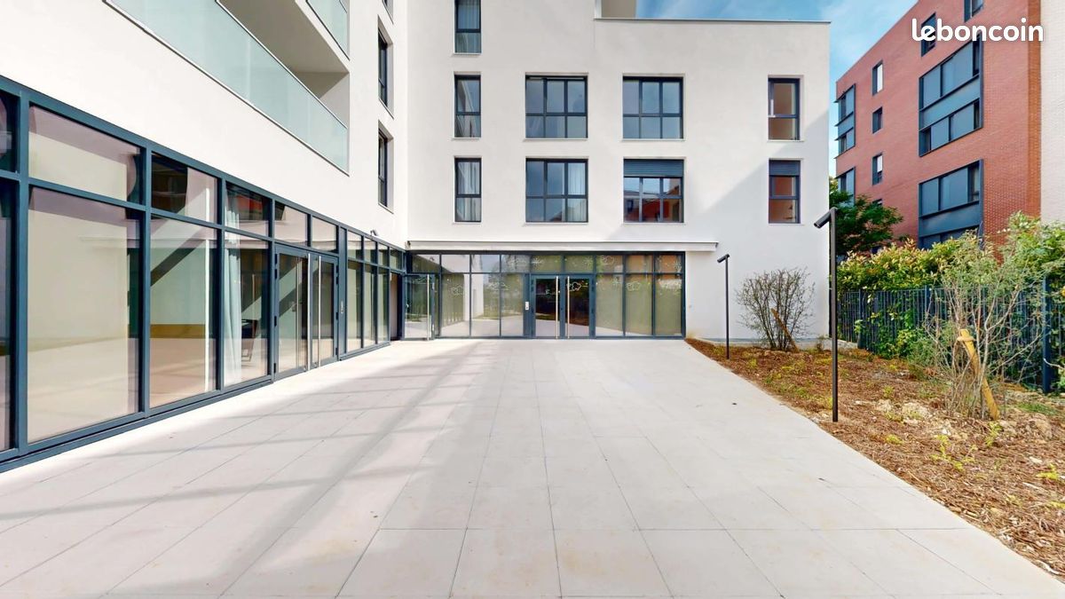 Appartement 1 pièce 45 m² · à L'Hay-les-Roses · 45 m² · 1 170 €