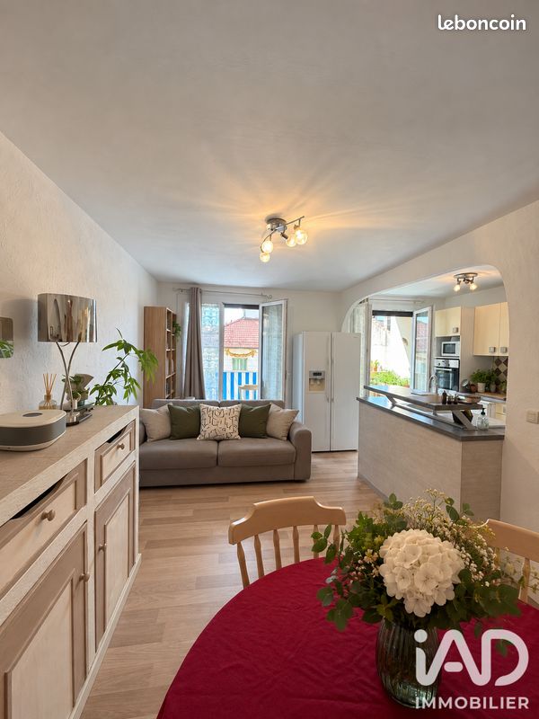 Appartement 2 pièces 44 m² · à Antibes · 44 m² · 225 000 €