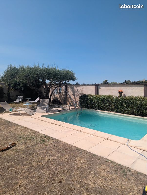 Maison 4 pièces 85 m² · à Rochefort-du-Gard · 85 m² · 315 000 €