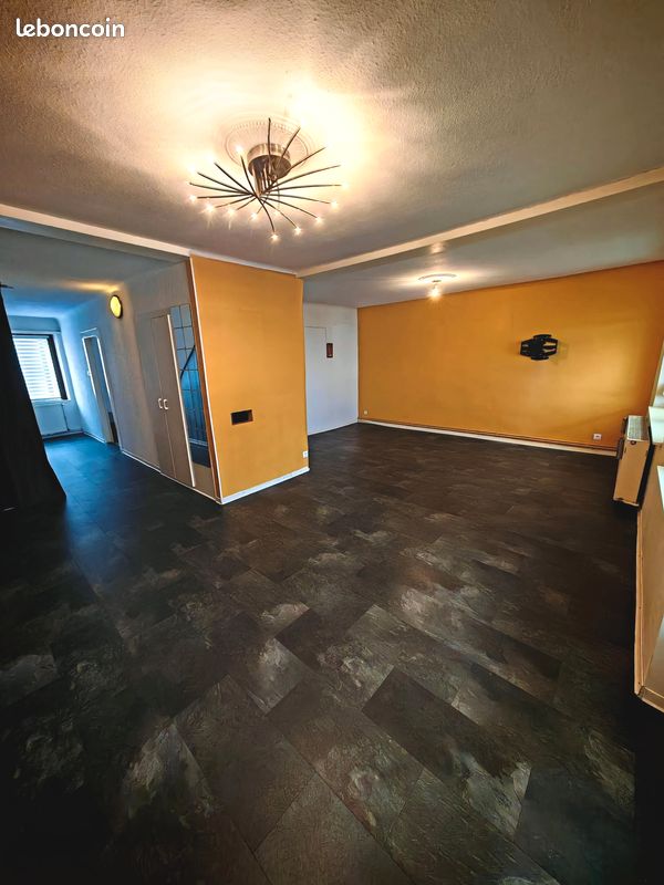 Appartement 3 pièces 97 m² · à Stiring-Wendel · 97 m² · 610 €/mois
