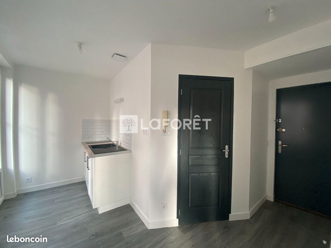 Appartement 2 pièces 42 m² · à Elbeuf · 42 m² · 461 €/mois