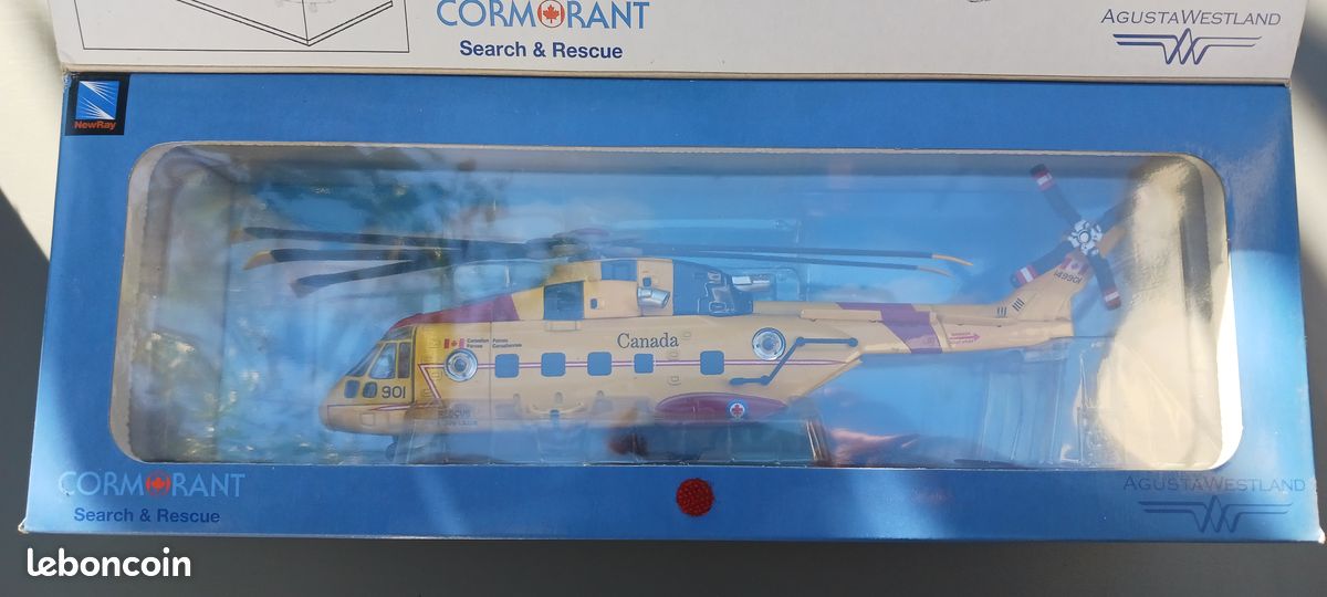 New Ray Hélicoptère Agusta – Die Cast 1/100 – 31 Cm – Jaune/rouge – Dès 3 Ans – Miniature Collection