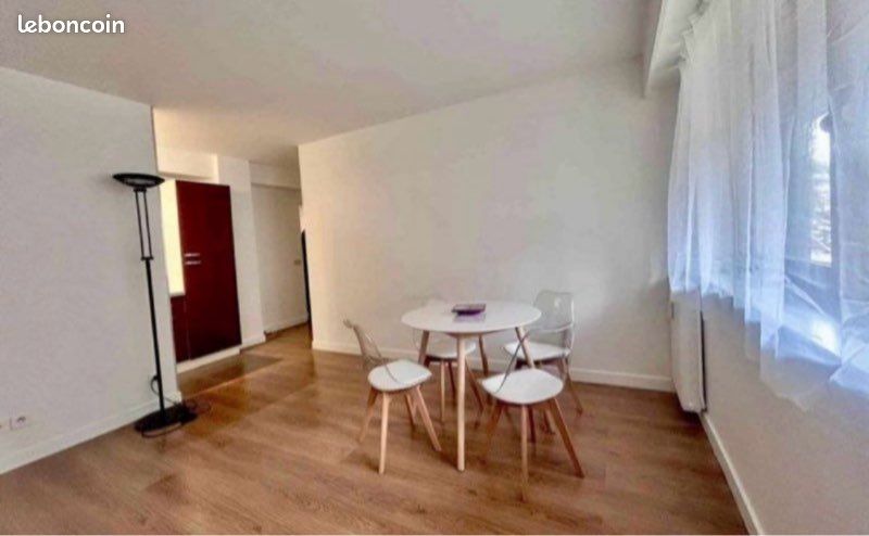 Appartement 2 pièces 44 m² · à Paris · 44 m² · 1 490 €