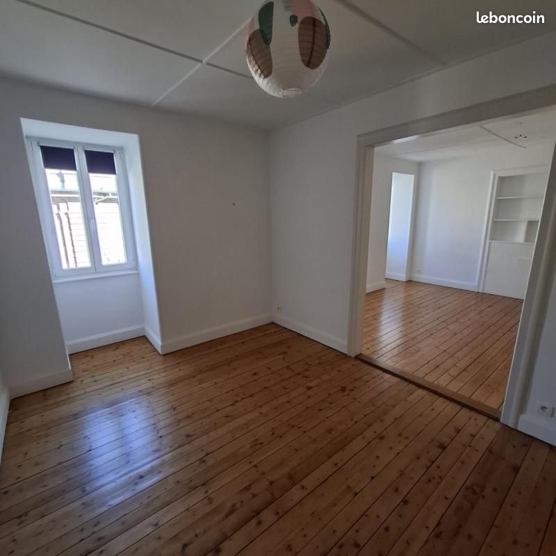 Appartement 4 pièces 100 m² · à Strasbourg · 100 m² · 1 334 €