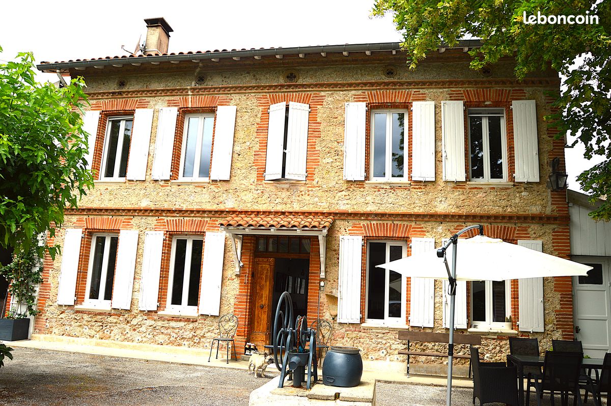 Maison 7 pièces 215 m² · à Lavaur · 215 m² · 468 000 €