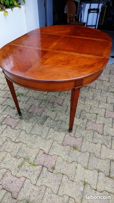 Table de salon en merisier (image 6)