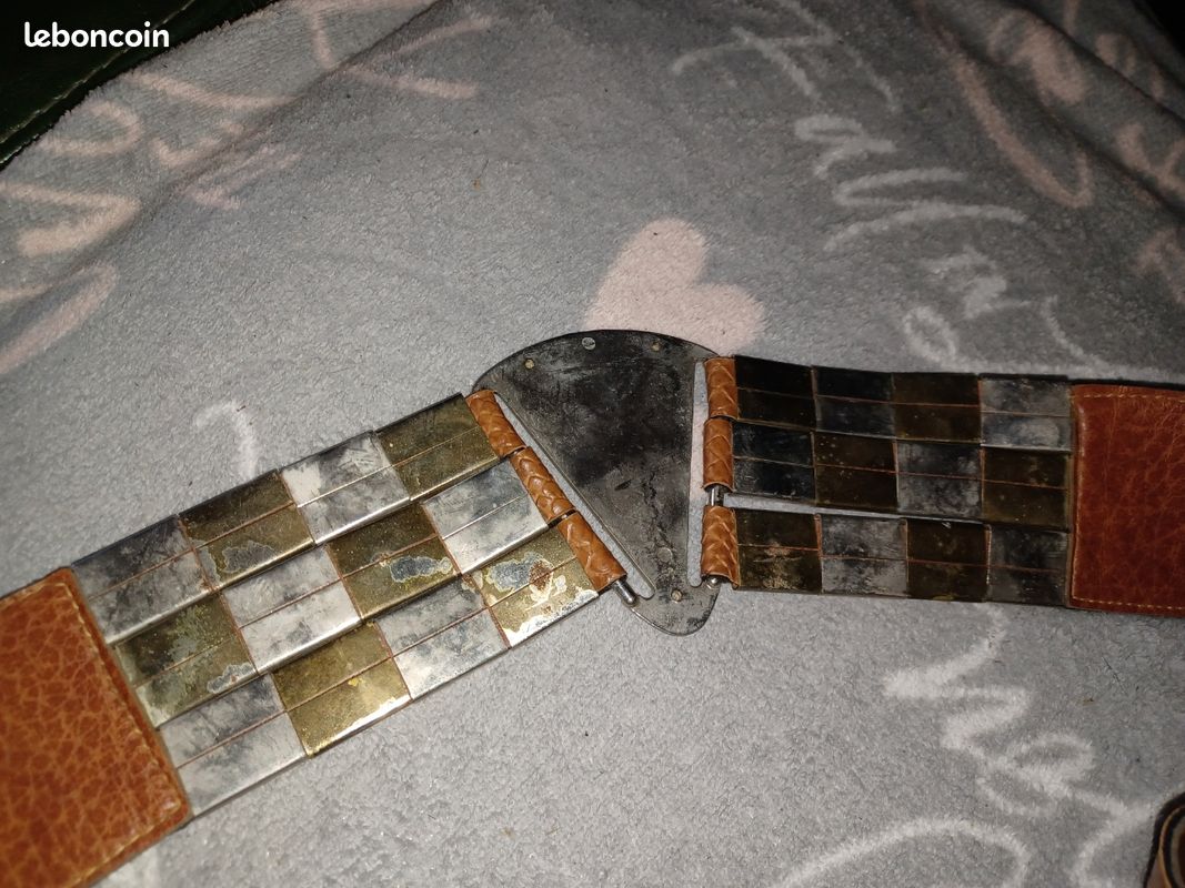 Lot de ceinture ancienne vintage de styliste métal jose cotel? (image 6)
