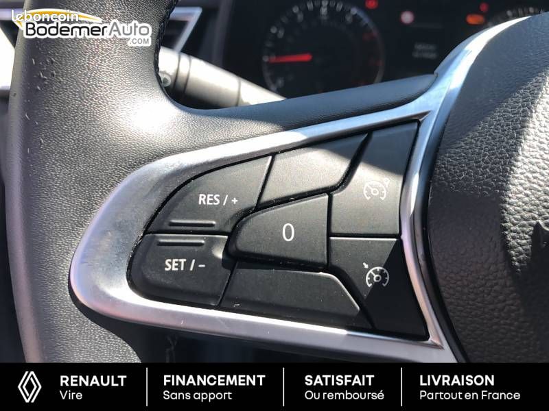 Renault Clio TCe 90 Equilibre (image 15)