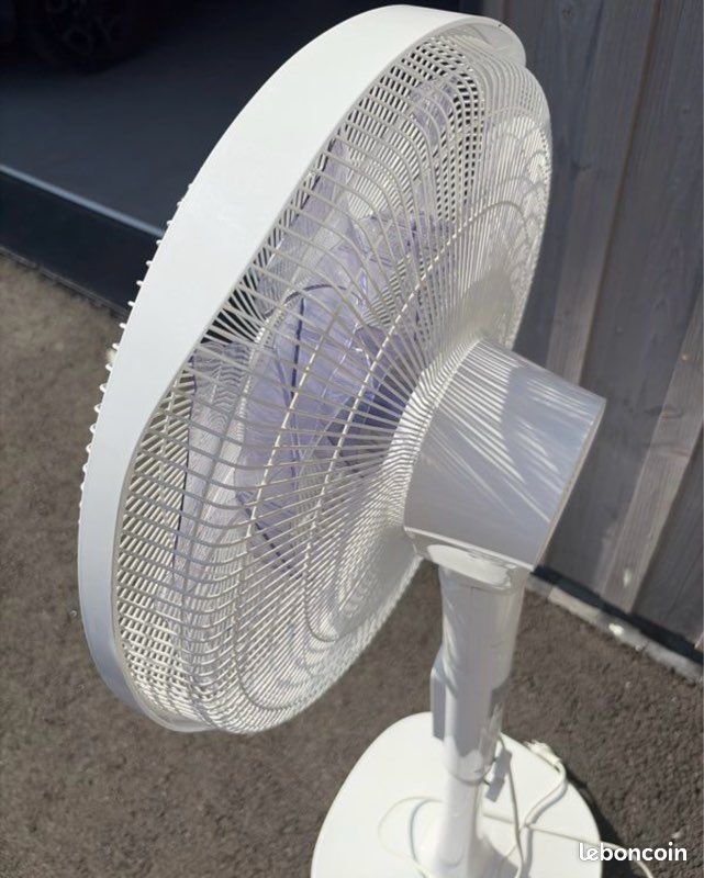 Klarstein Icetower Smart - Ventilateur sur pied, 45 Watt, Contrôle par