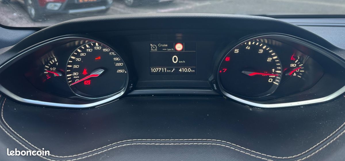 PEUGEOT 308 SW SW 1.2 PURETECH 130CH GT-LINe (image 26)