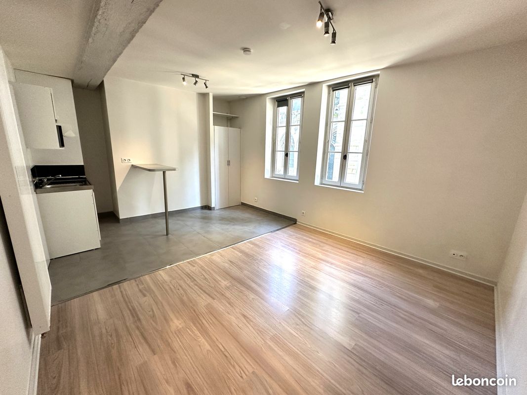 Appartement 1 pièce 25 m² · à Troyes · 25 m² · 400 €