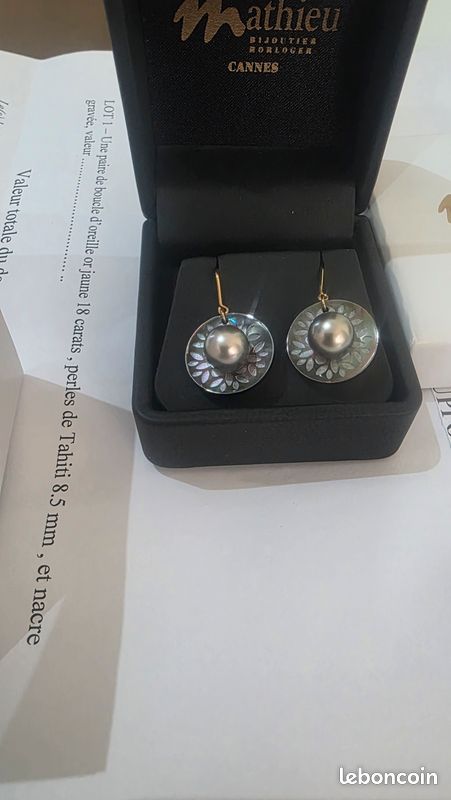 Boucles D'oreilles En Or 18K Avec Perles De Tahiti - Clous, Neuves Sans Emballage