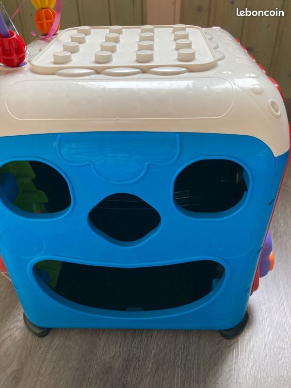 Cube multiactivité (image 1)