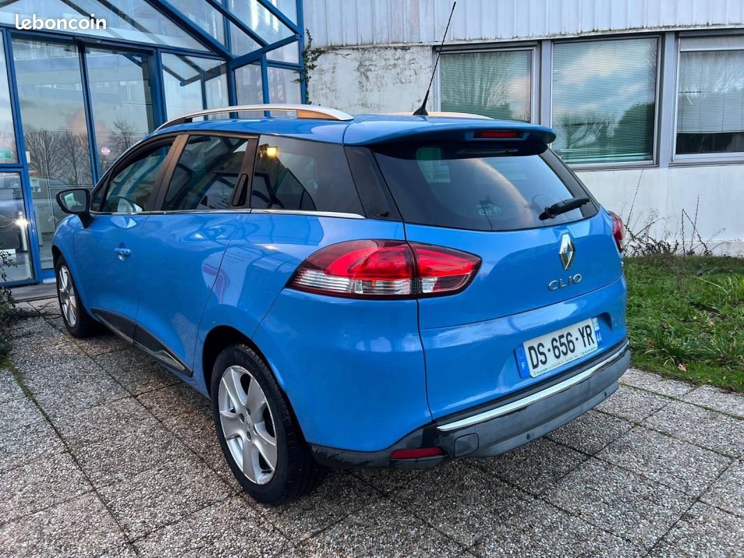 Renault Clio IV ESTATE TCe 90 eco2 Intens (image 3)