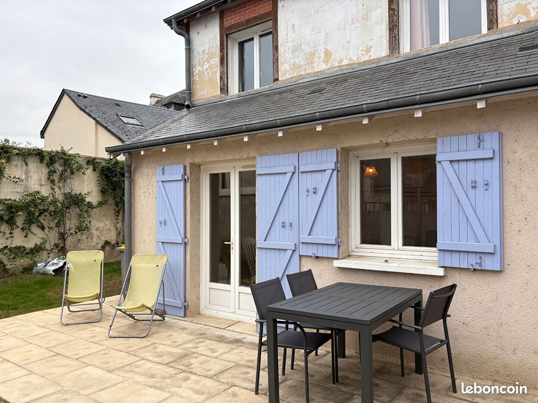 Maison 6 pièces 142 m² · à Amboise · 141,9 m² · 1 016 €/mois