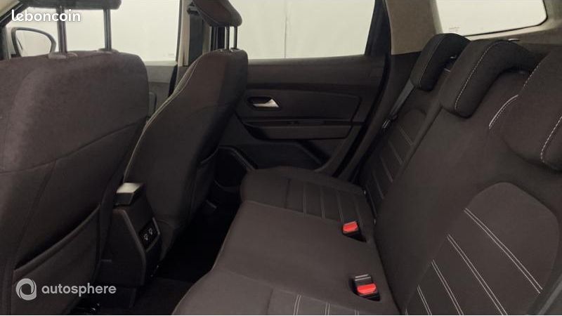 Dacia Duster 1.5 Blue dCi 115ch Prestige 4x2 (image 13)