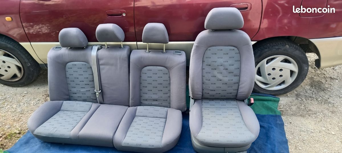 Echange intérieur Seat Leon 1m (image 1)