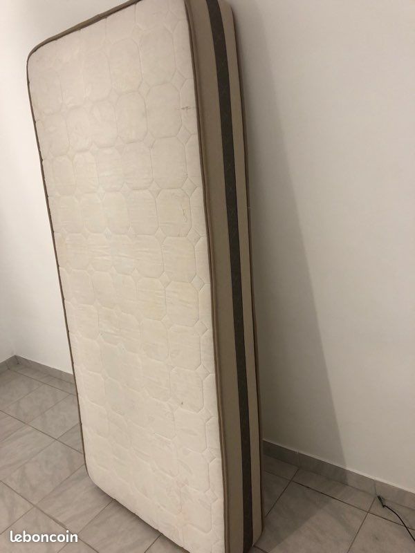 Matelas propre 1 place (image 1)
