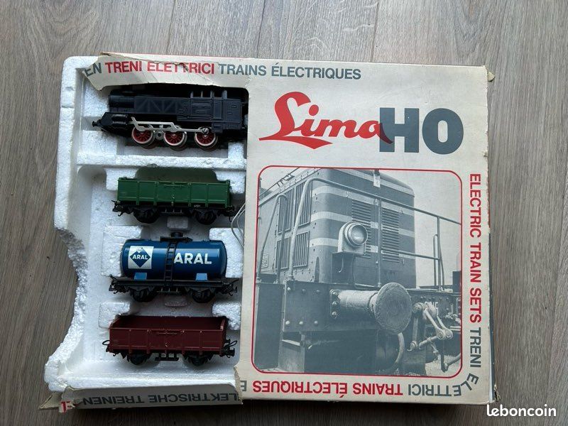 Jeu Vidéo Commodore Amiga ‘Dingo Et Le Train Express’ – Avec Boîte Et Notice – état Correct, Jouable