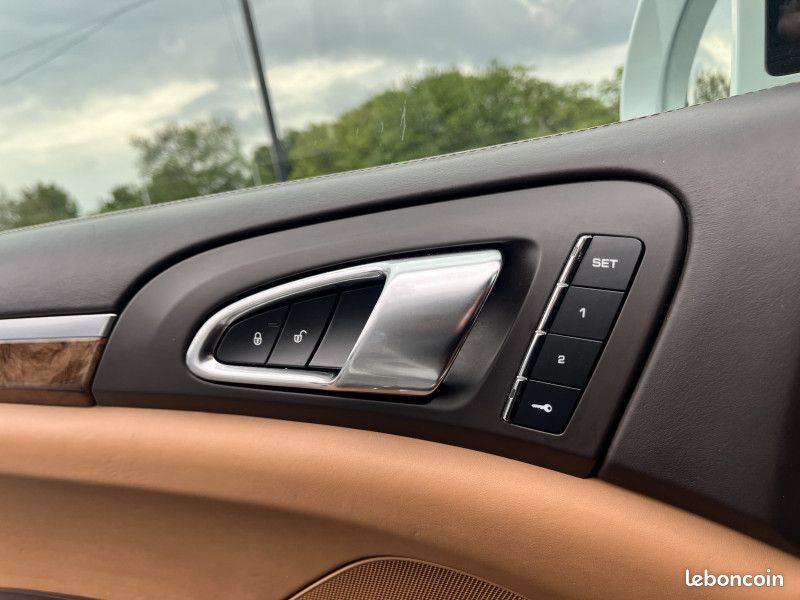Porsche CAYENNE (958) 3.6 420CH S (image 31)