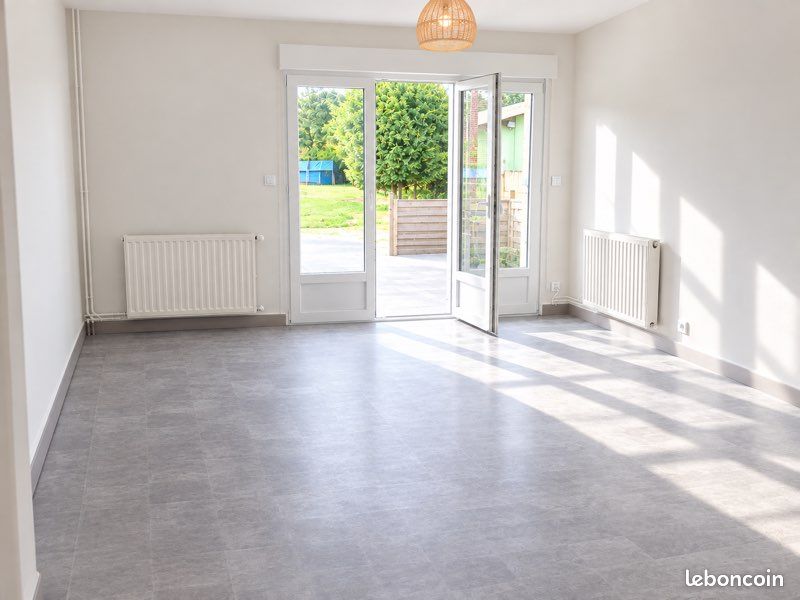 Maison 7 pièces 135 m² · à Bouchoir · 135 m² · 890 €/mois
