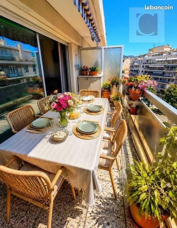 Appartement 2 pièces 59 m² · à Nice · 59 m² · 257 000 €