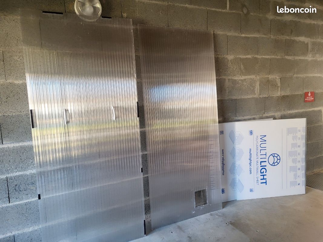 Plaques de polycarbonate (image 1)