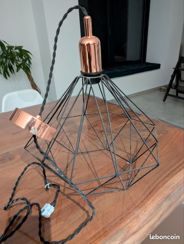 Suspension géométrique (image 1)