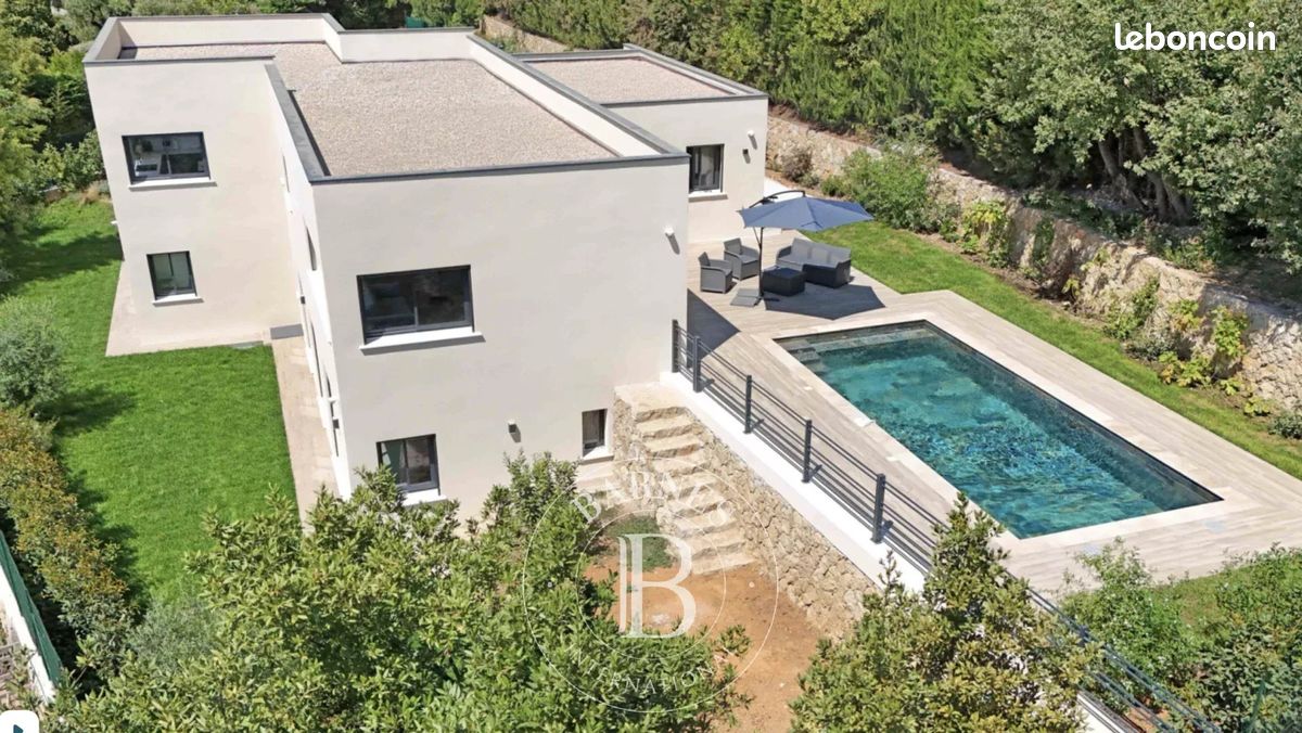 Maison 7 pièces 229 m² · à Vence · 229 m² · 1 480 000 €
