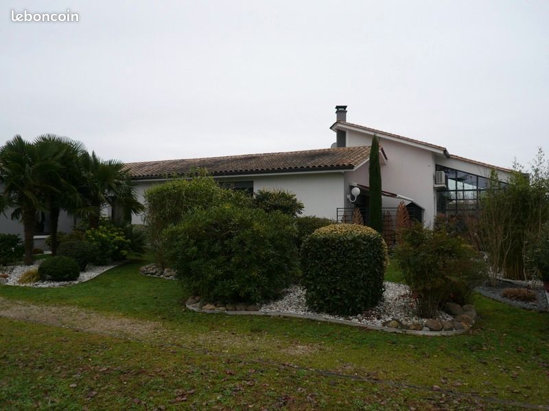 Maison 7 pièces 204 m² - Saint-Yrieix-sur-Charente 16710 (image principale 15)