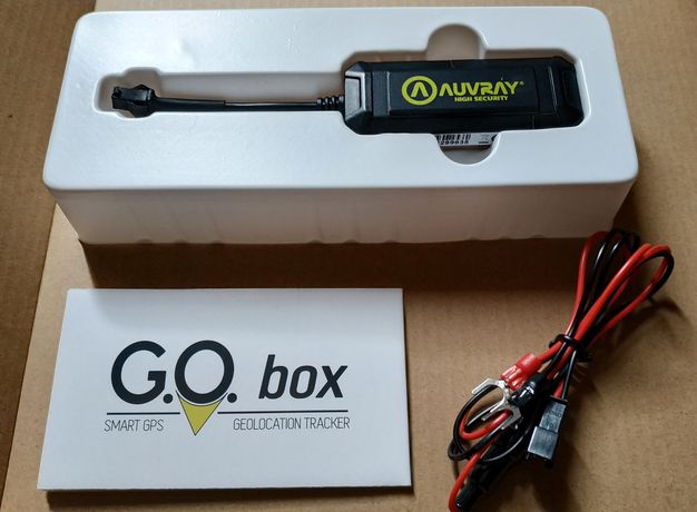 Tracker GPS Auvray GoBox scooter moto voiture