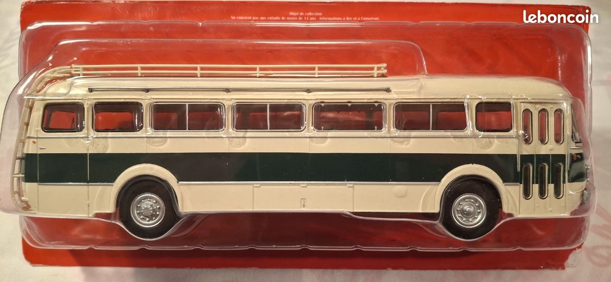 Autobus du Monde  Renault R 4192 - 1956  Échelle 1/43 N°84