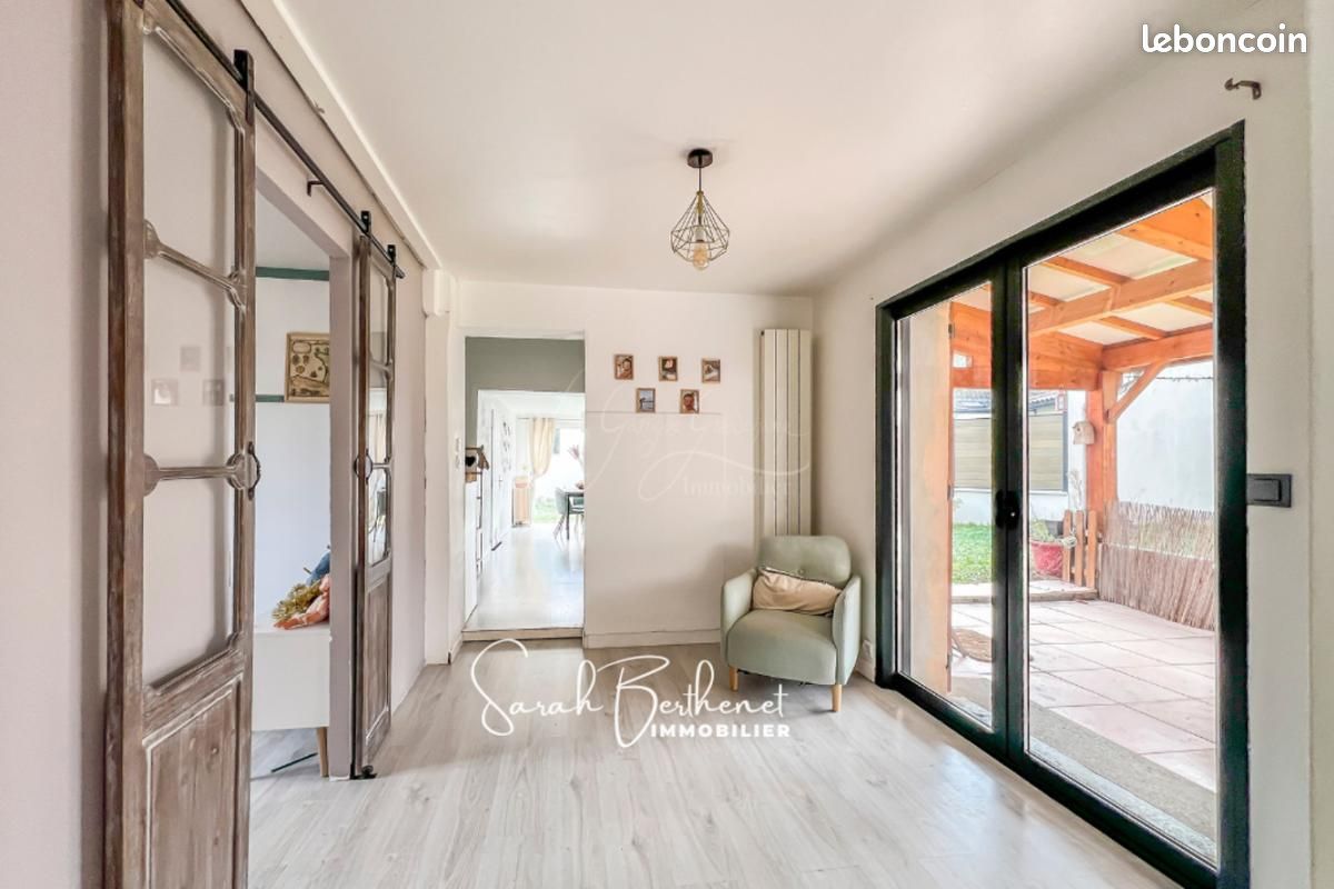 Maison 5 pièces 176 m² · à L'Arbresle · 176 m² · 300 000 €