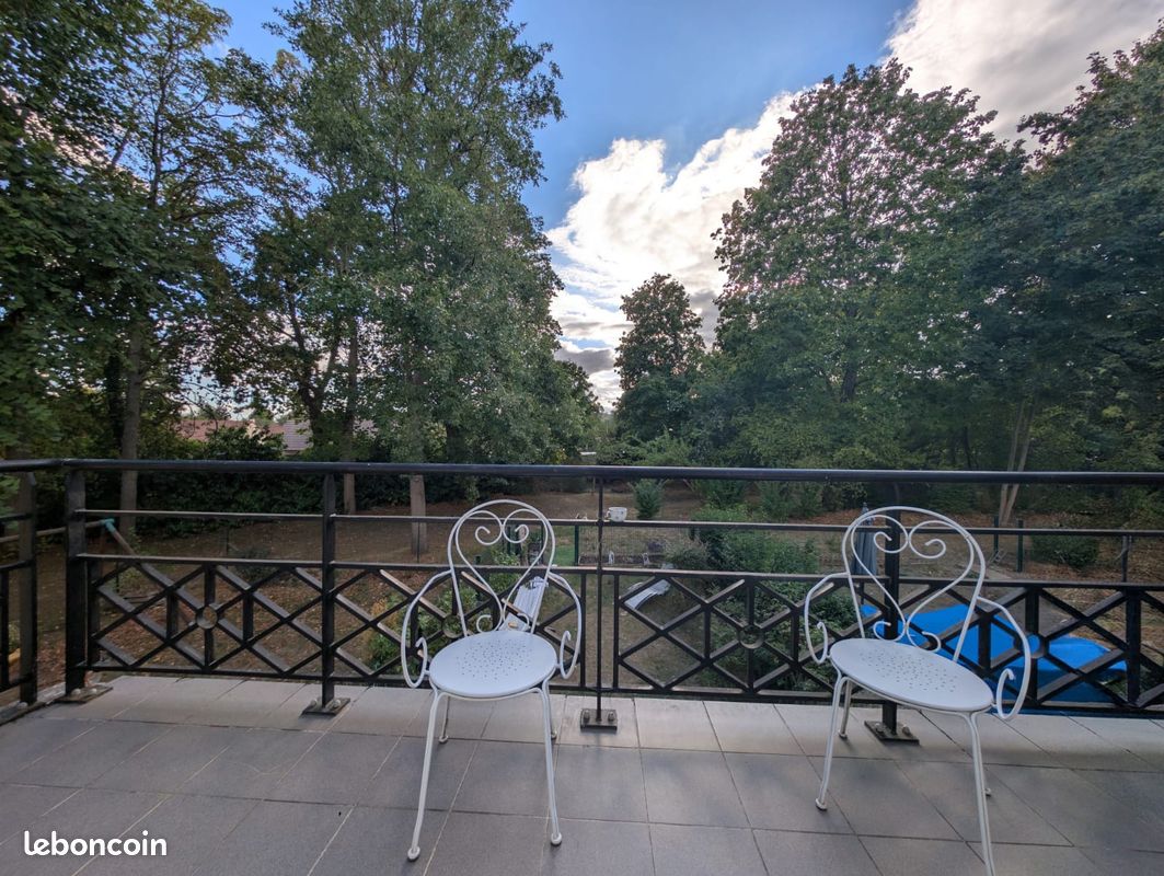 Maison 4 pièces 76 m² · à D'Huison-Longueville · 76 m² · 260 000 €
