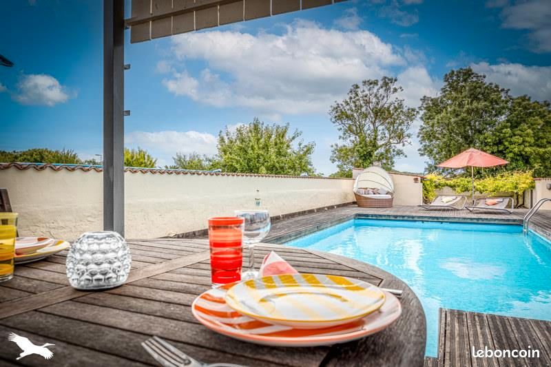 Maison 8 pièces 137 m² · à Muron · 137 m² · 349 000 €