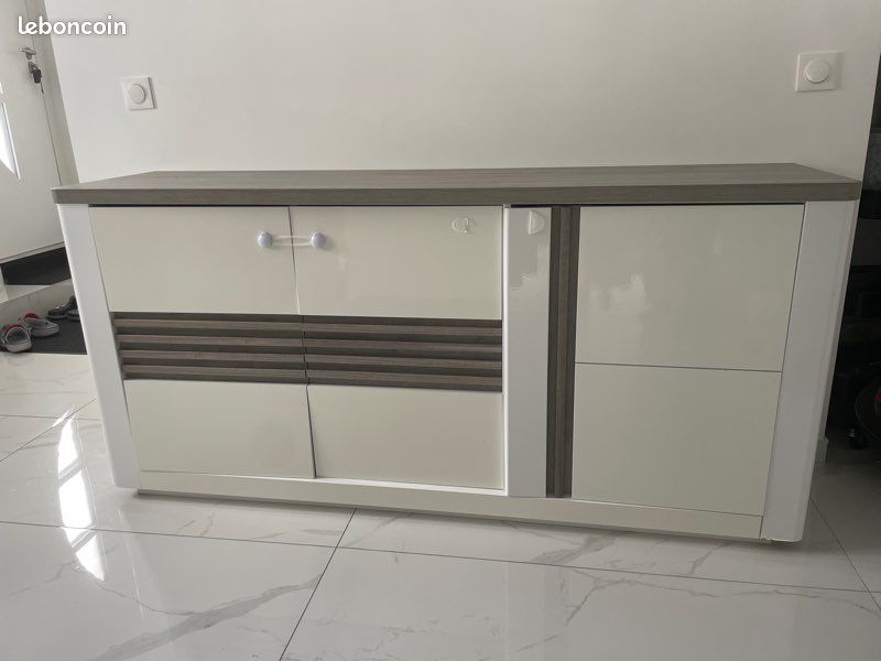Bahut avec led (image 1)
