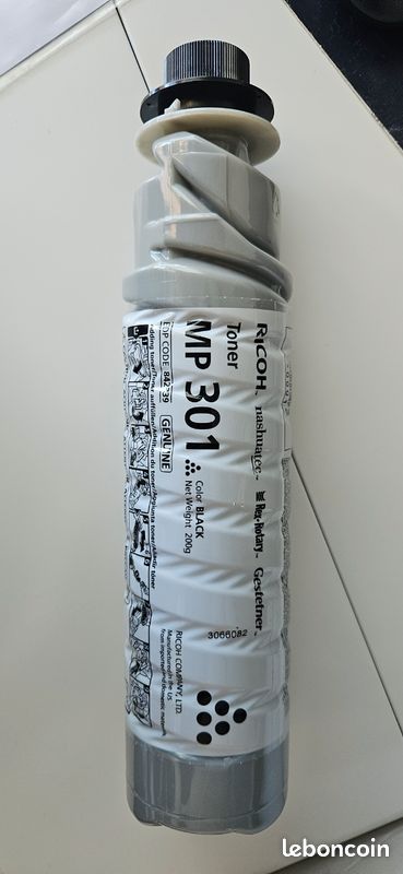 Vends 1 Cartouche Toner noir RICOH MP301 (image 1)