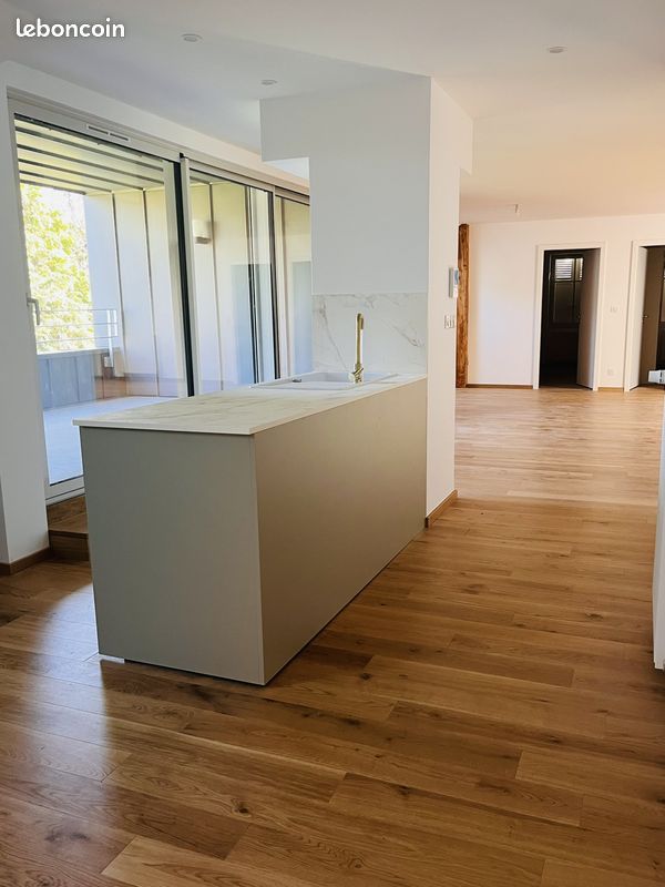 Appartement 5 pièces 165 m² · à Mulhouse · 165 m² · 1 750 €/mois