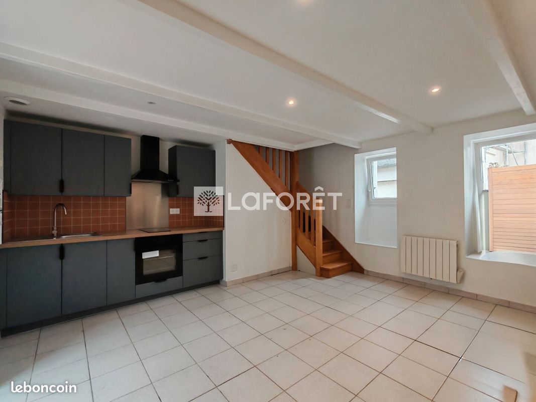 Appartement 3 pièces 52 m² · à Plonéour-Lanvern · 52 m² · 660 €/mois