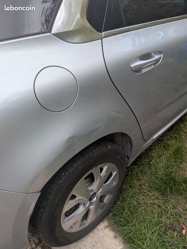 C4 Picasso II e-hdi- Intensive 115cv, 2015, 136.000 km (image 3)