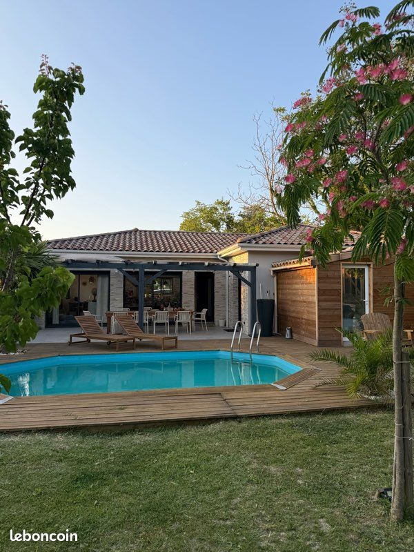 Maison 5 pièces 128 m² · à Charols · 128 m² · 405 000 €
