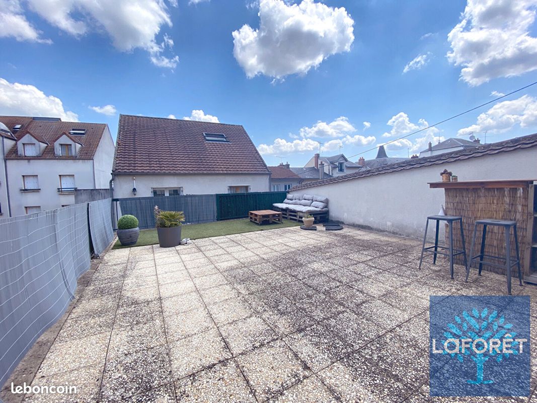 Appartement 3 pièces 56 m² · à Étampes · 56 m² · 997 €/mois