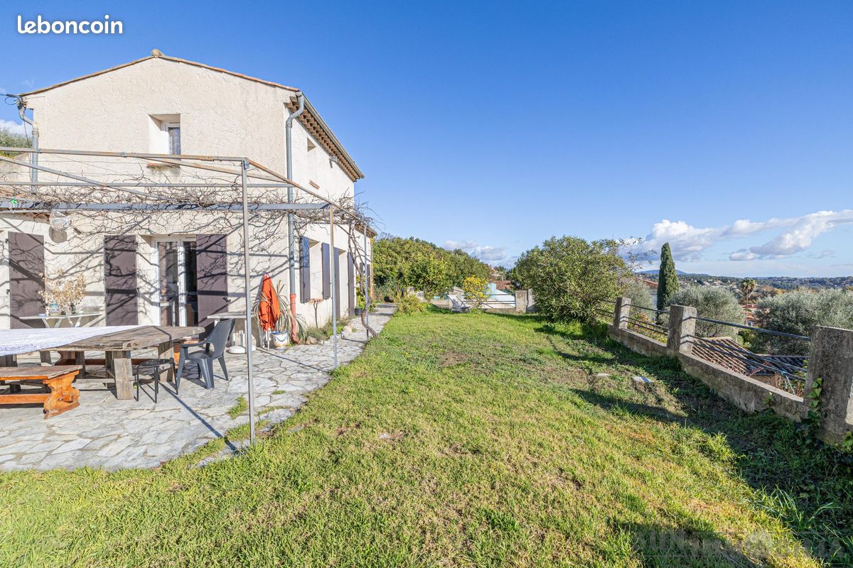 Maison 6 pièces 166 m² · à Vence · 166 m² · 770 000 €