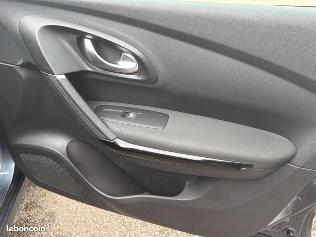 RENAULT KADJAR 1.3 tce 140 fap evolution edc (image 31)
