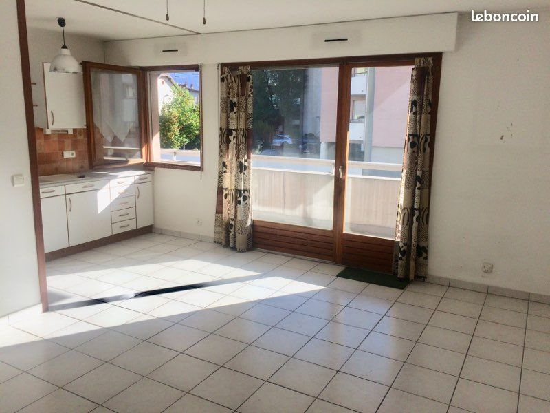 Appartement 2 pièces 43 m² · à Annecy · 43 m² · 830 €