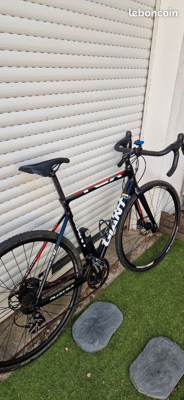 Giant TCX SLR 2 gravel / cyclo-cross 0 (image 3)