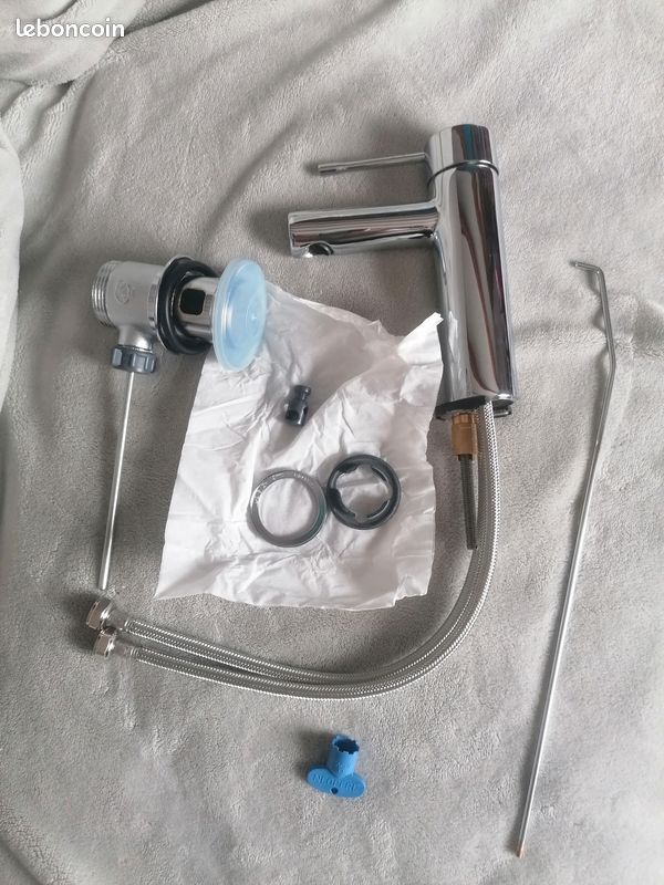 Mitigeur Grohe essence monocommande taille S réf 32898001 (image 4)